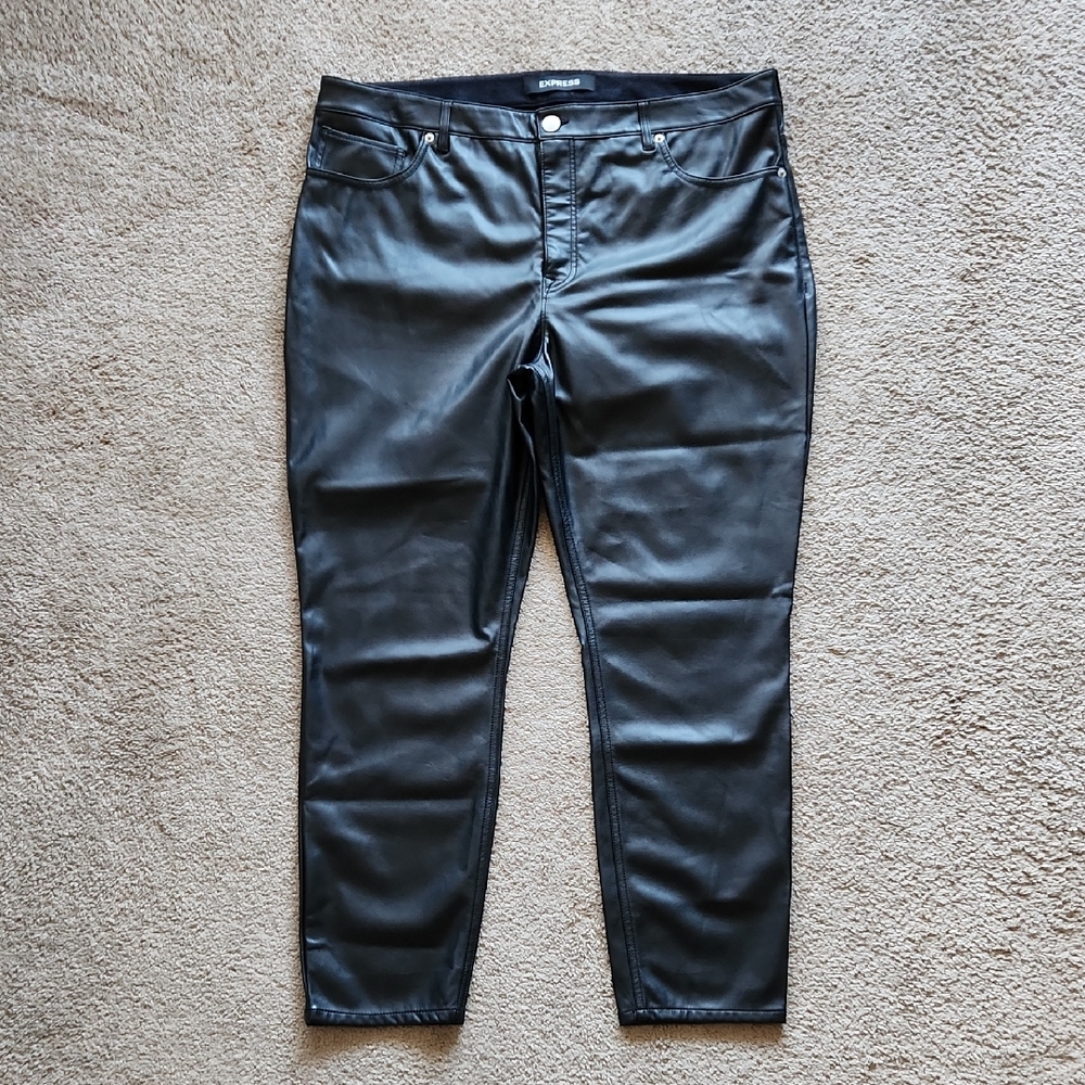 Express High Rise Black Faux Leather Skinny Jeans Size 16